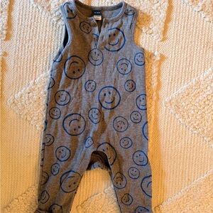 Old Navy Gray Sleeveless One-Piece with Blue Smiley Print